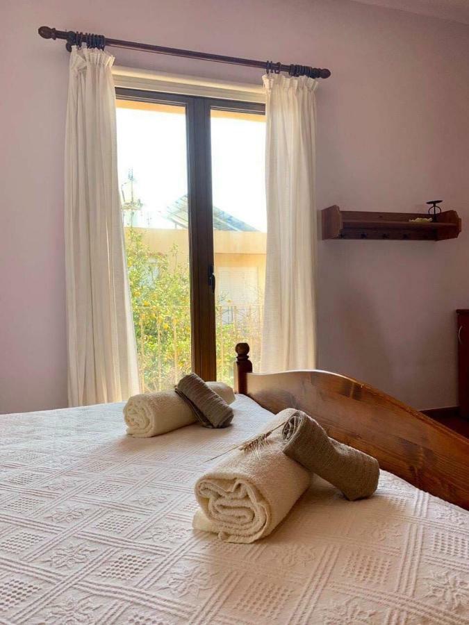 Villa Rustic House à Xylophaghou Extérieur photo